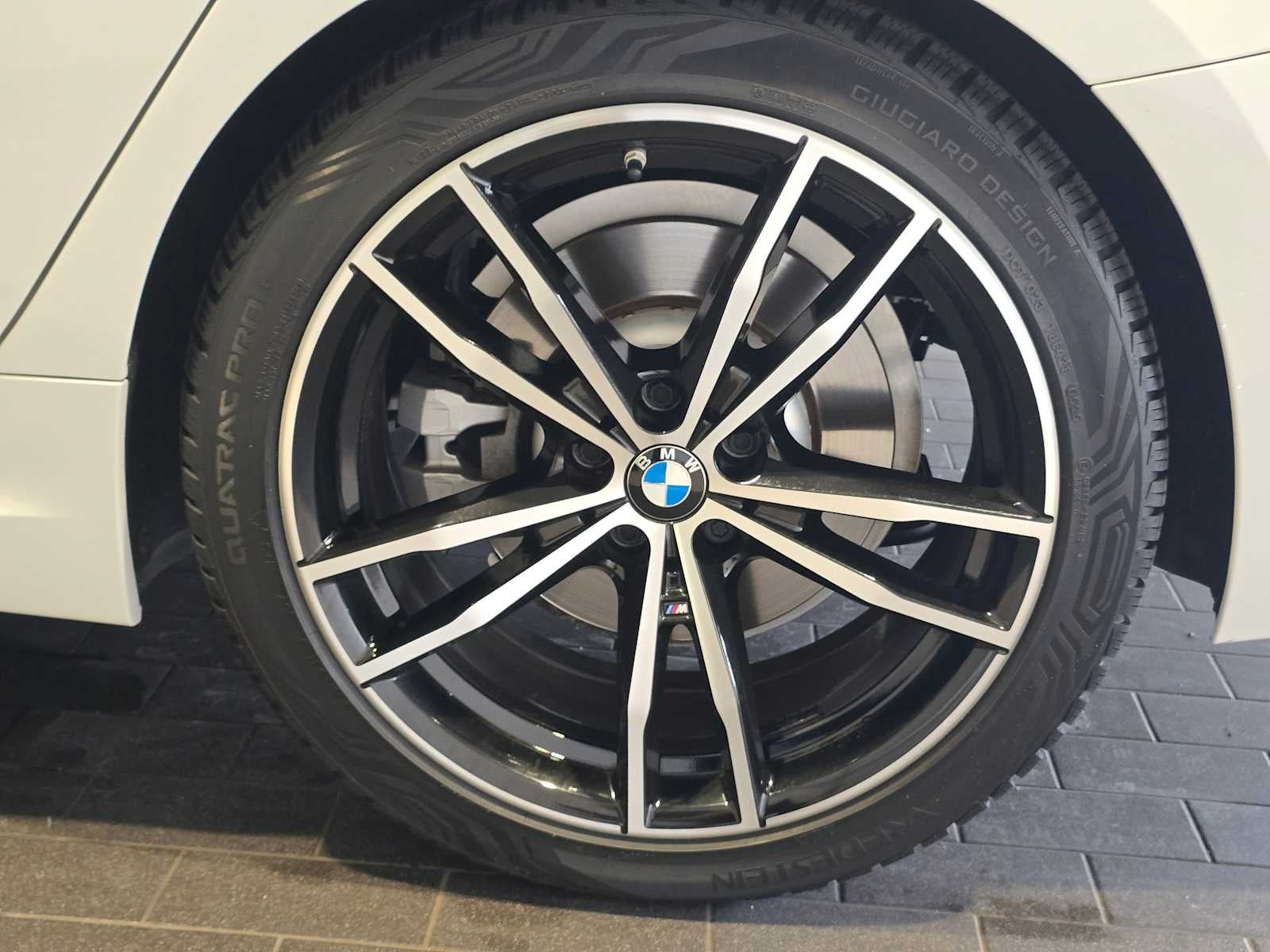 2023 BMW 330i 330i