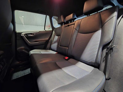 2020 Toyota RAV4 Hybrid XSE