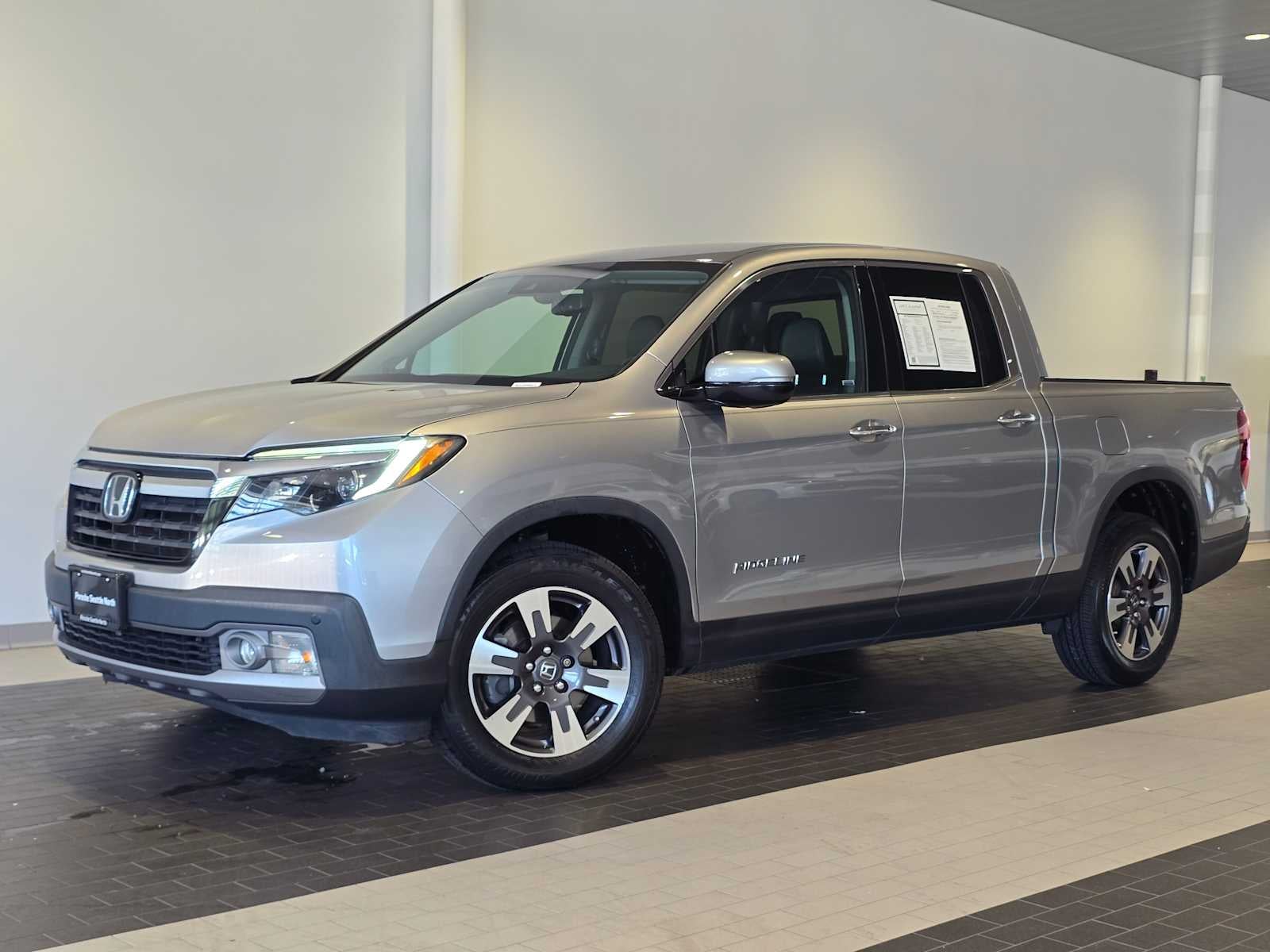 2017 Honda Ridgeline RTL-E AWD's photo