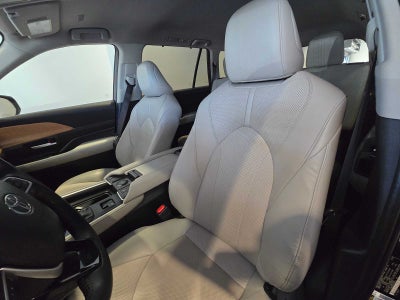 2024 Toyota Grand Highlander Limited