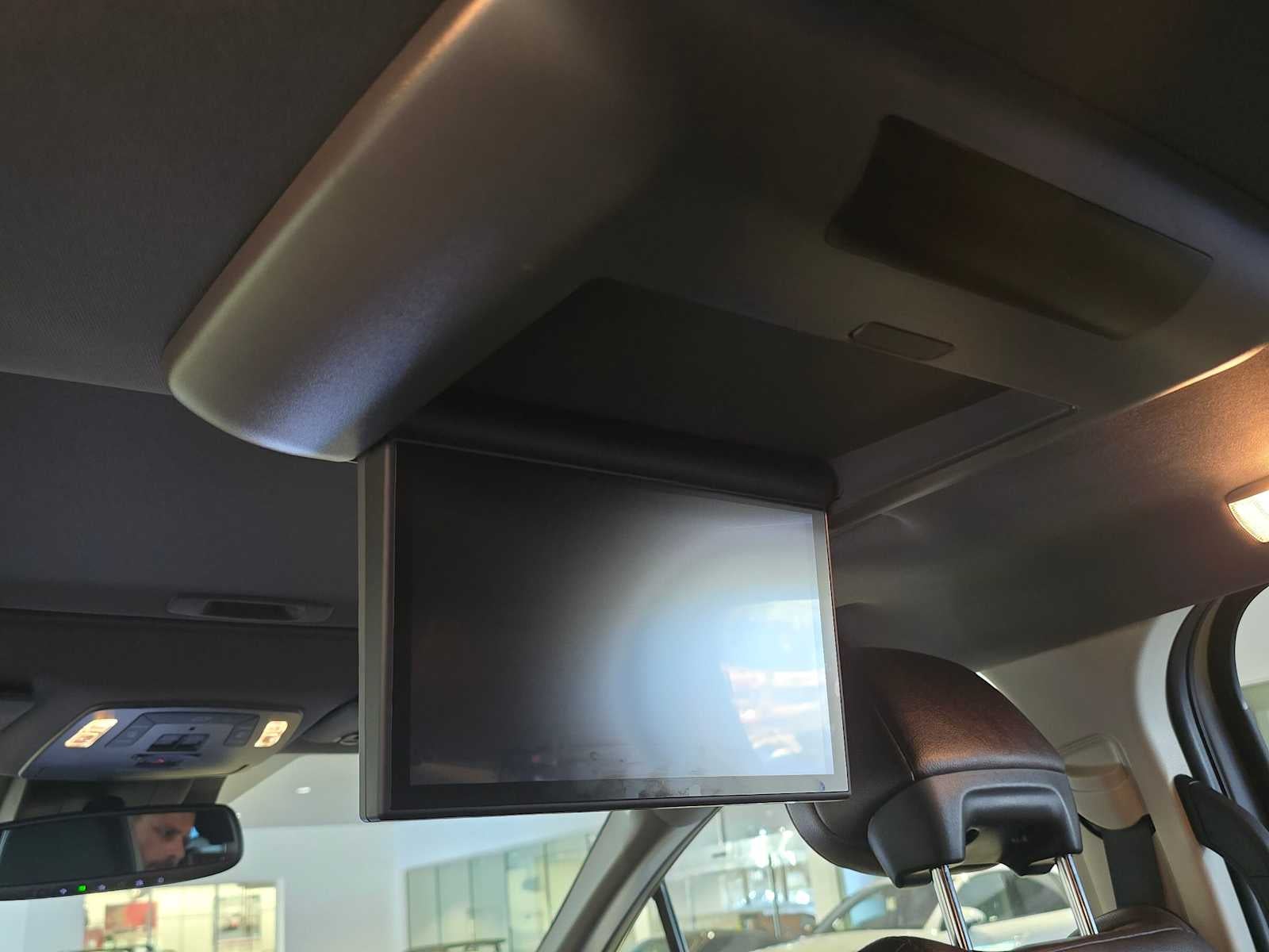 2023 Toyota Sienna Platinum