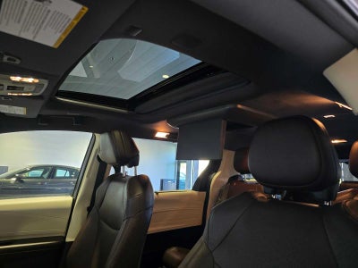 2023 Toyota Sienna Platinum