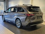 2023 Toyota Sienna Platinum