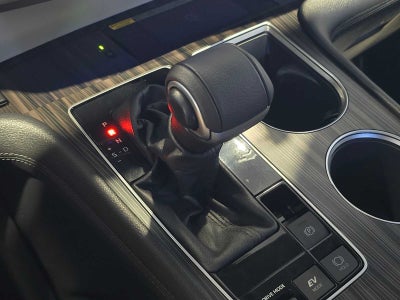 2023 Toyota Sienna Platinum