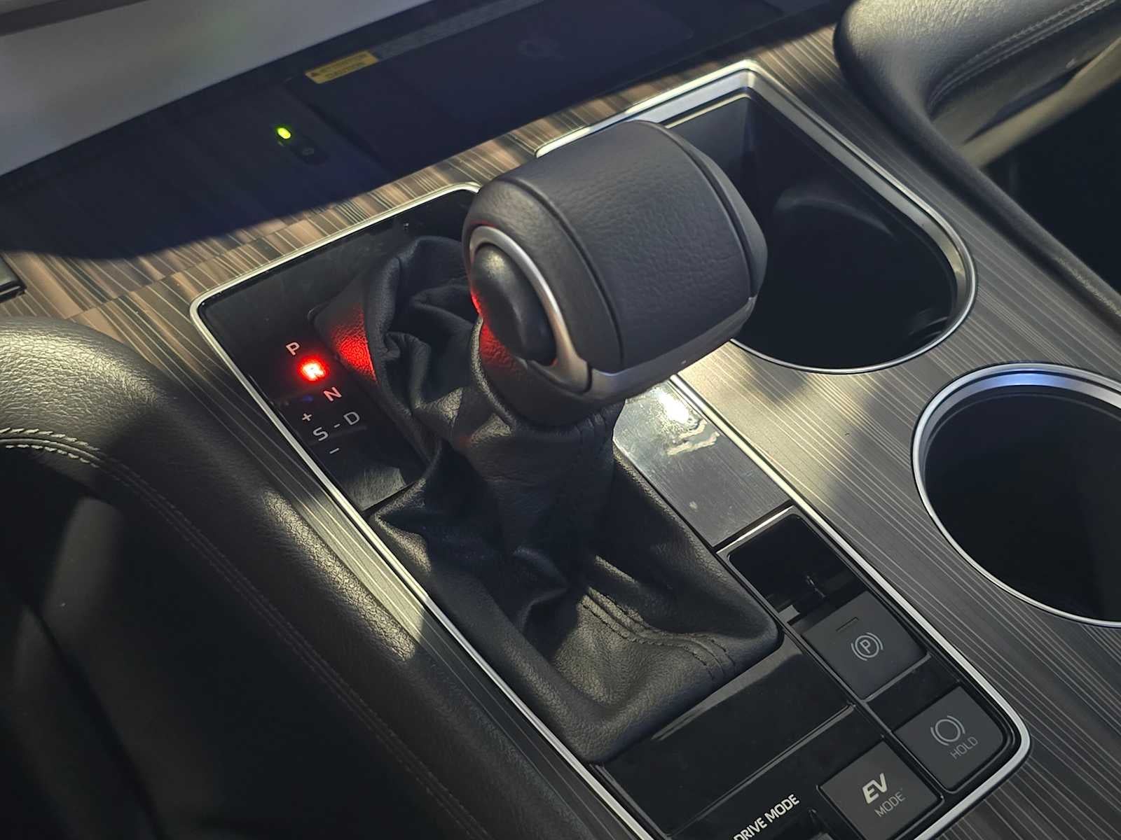 2023 Toyota Sienna Platinum