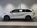 2025 Toyota Sienna Platinum