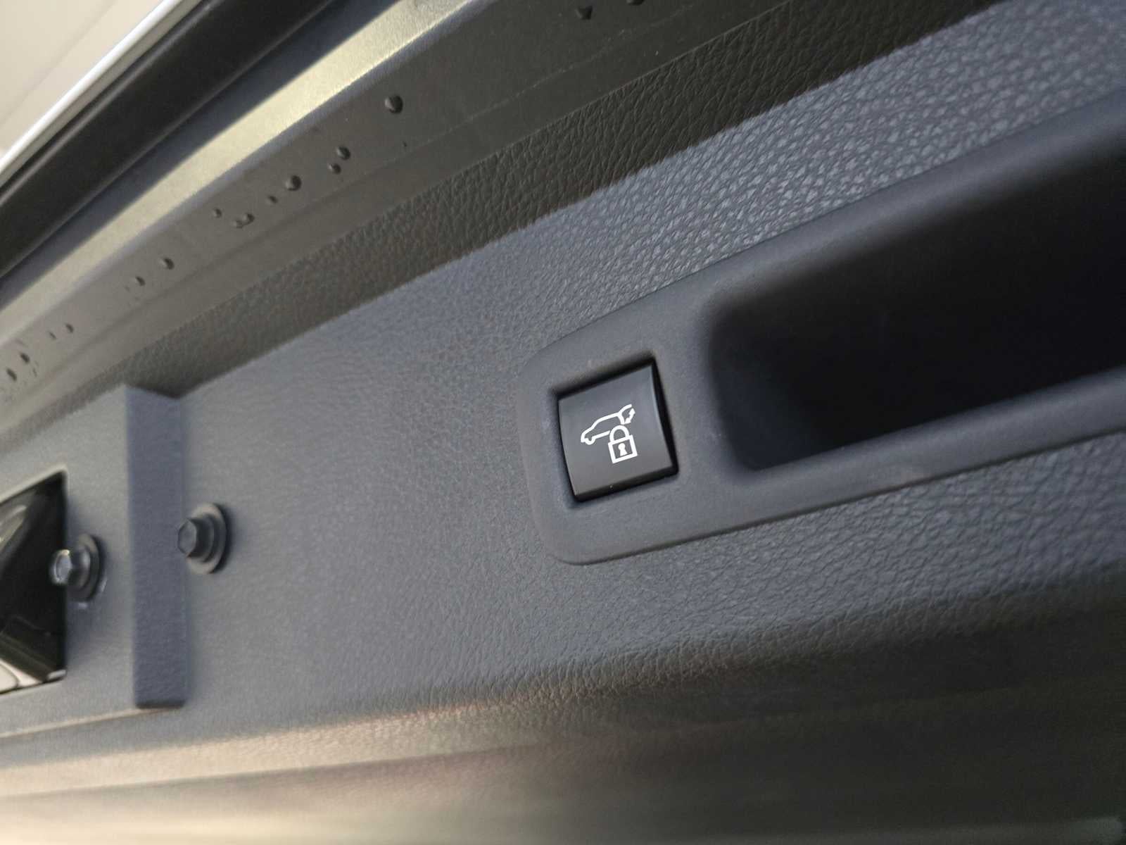 2025 Toyota Sienna Platinum