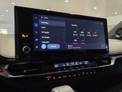 2025 Toyota Sienna Platinum