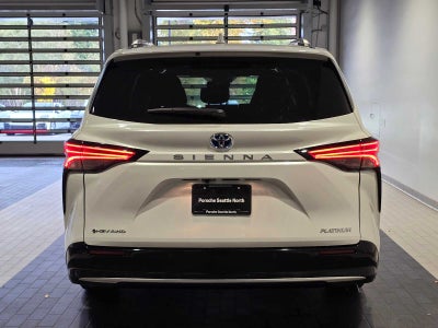 2025 Toyota Sienna Platinum