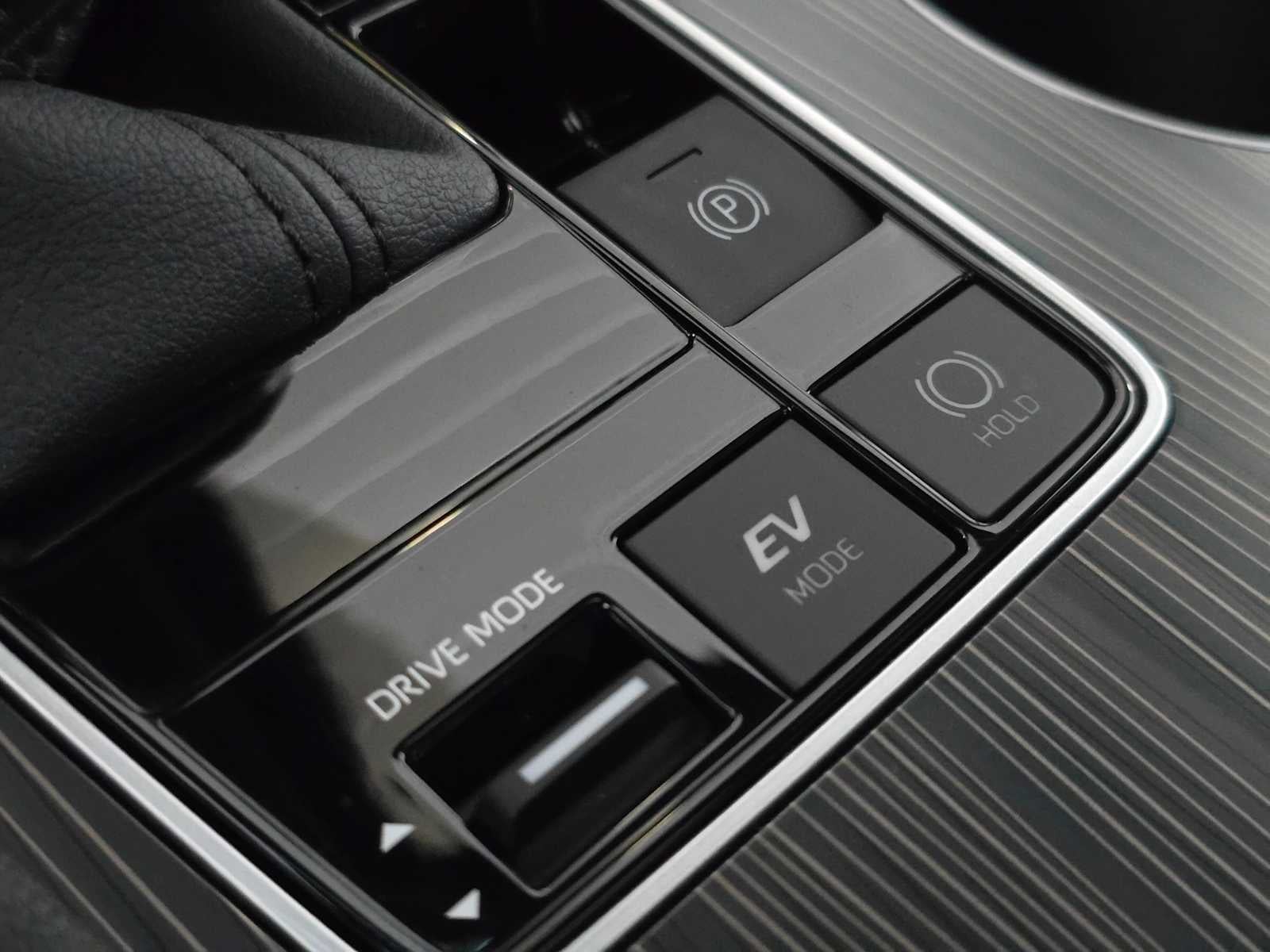 2023 Toyota Sienna Platinum