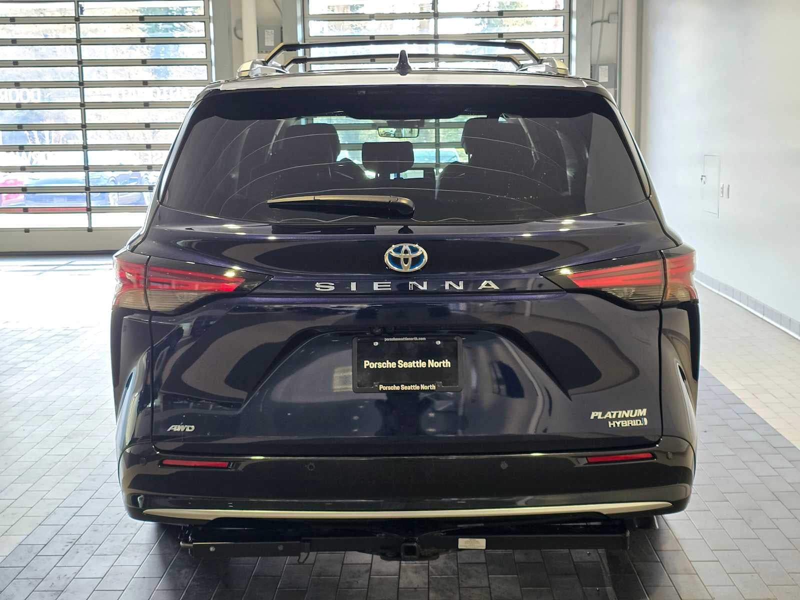 2023 Toyota Sienna Platinum