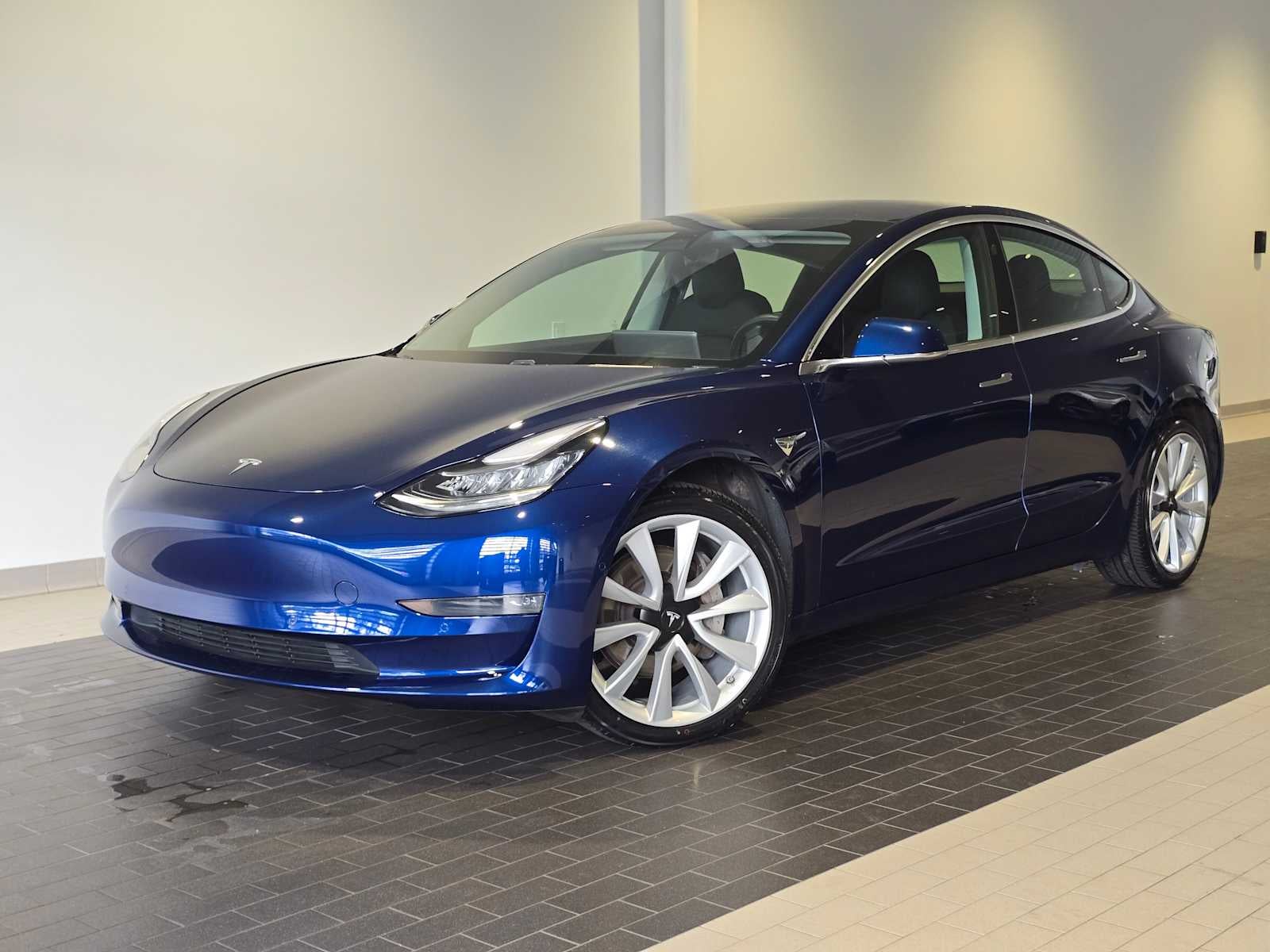 2019 Tesla Model 3 Long Range