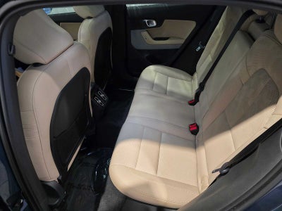 2022 Polestar 2 Base