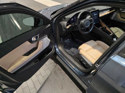 2022 Polestar 2 Base