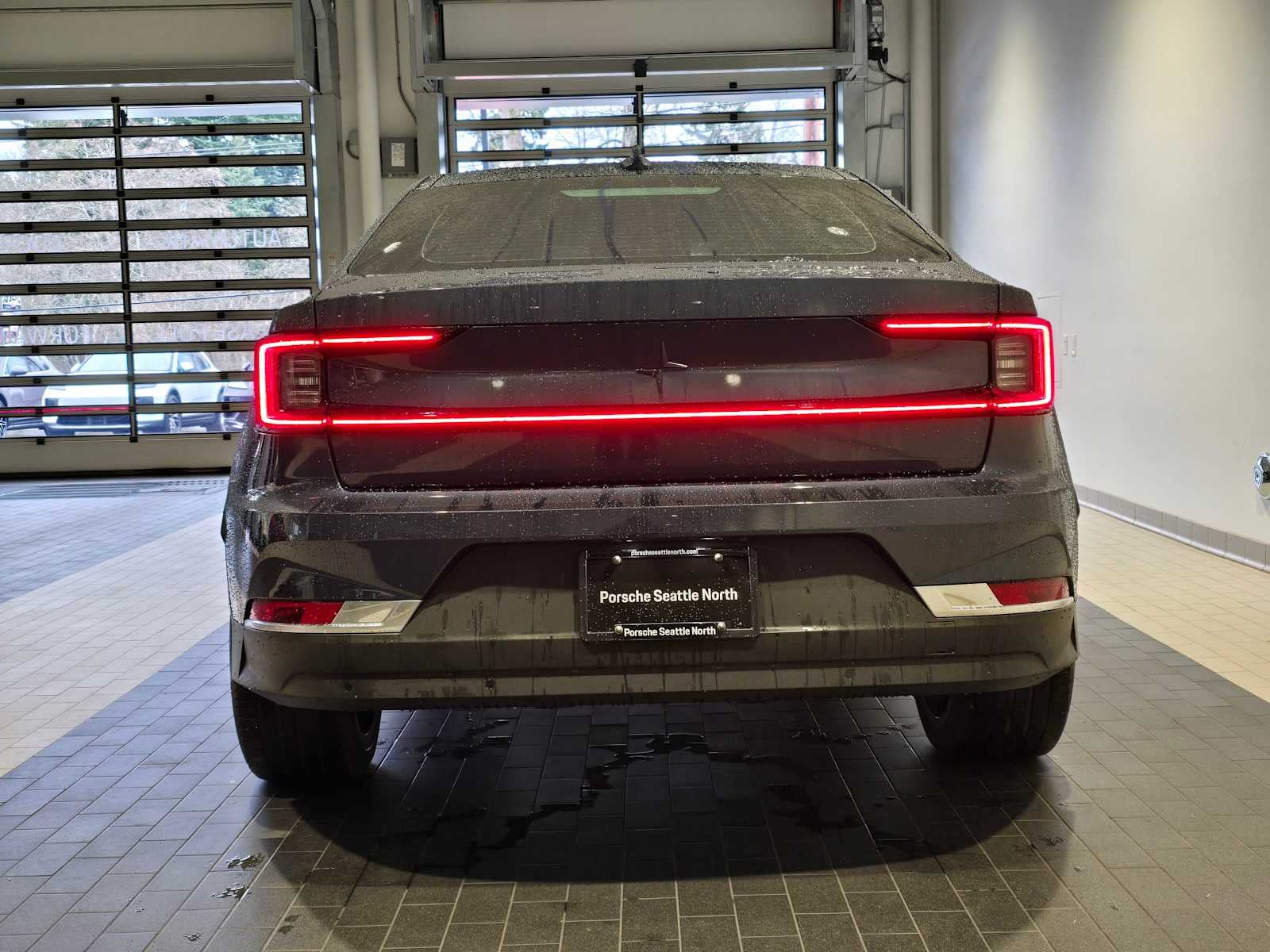 2022 Polestar 2 Base