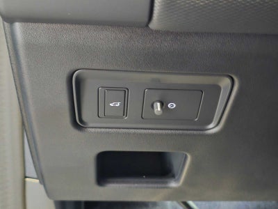2025 Land Rover Discovery Dynamic SE