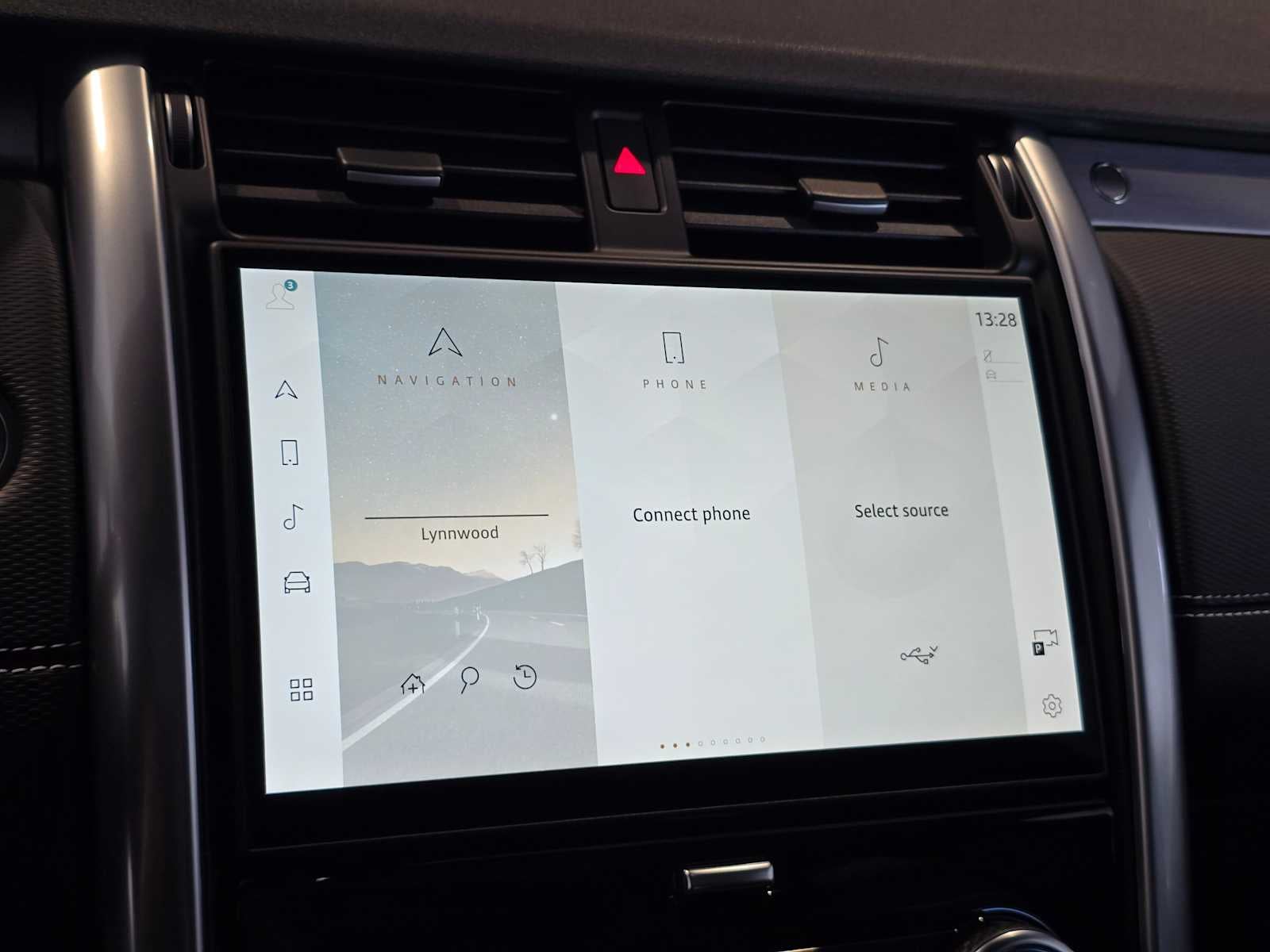 2025 Land Rover Discovery Dynamic SE