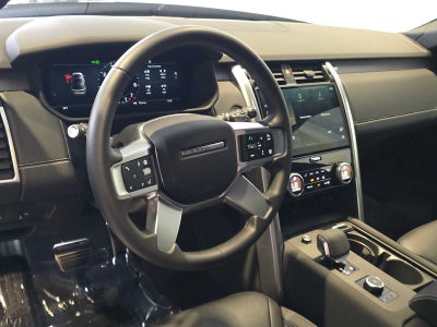 2025 Land Rover Discovery Dynamic SE