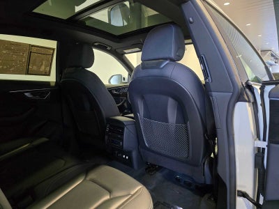 2019 Audi Q8 Premium