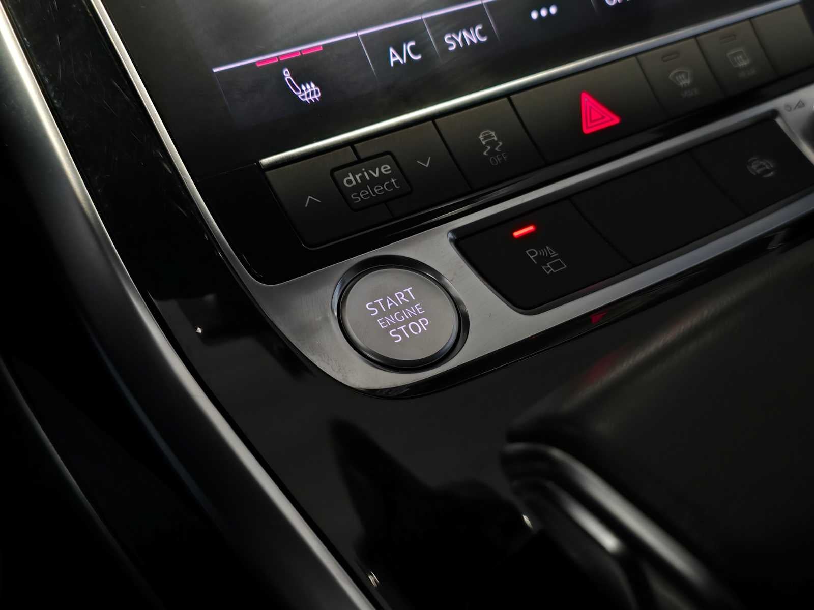 2019 Audi Q8 Premium