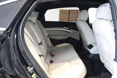 2024 Audi Q8 e-tron Sportback S line Premium Plus