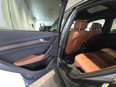 2023 Audi Q5 S line Prestige