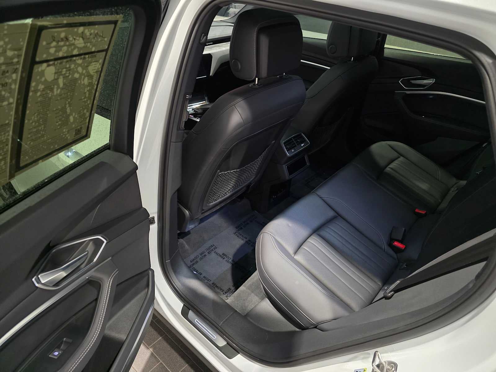 2023 Audi e-tron Premium Plus