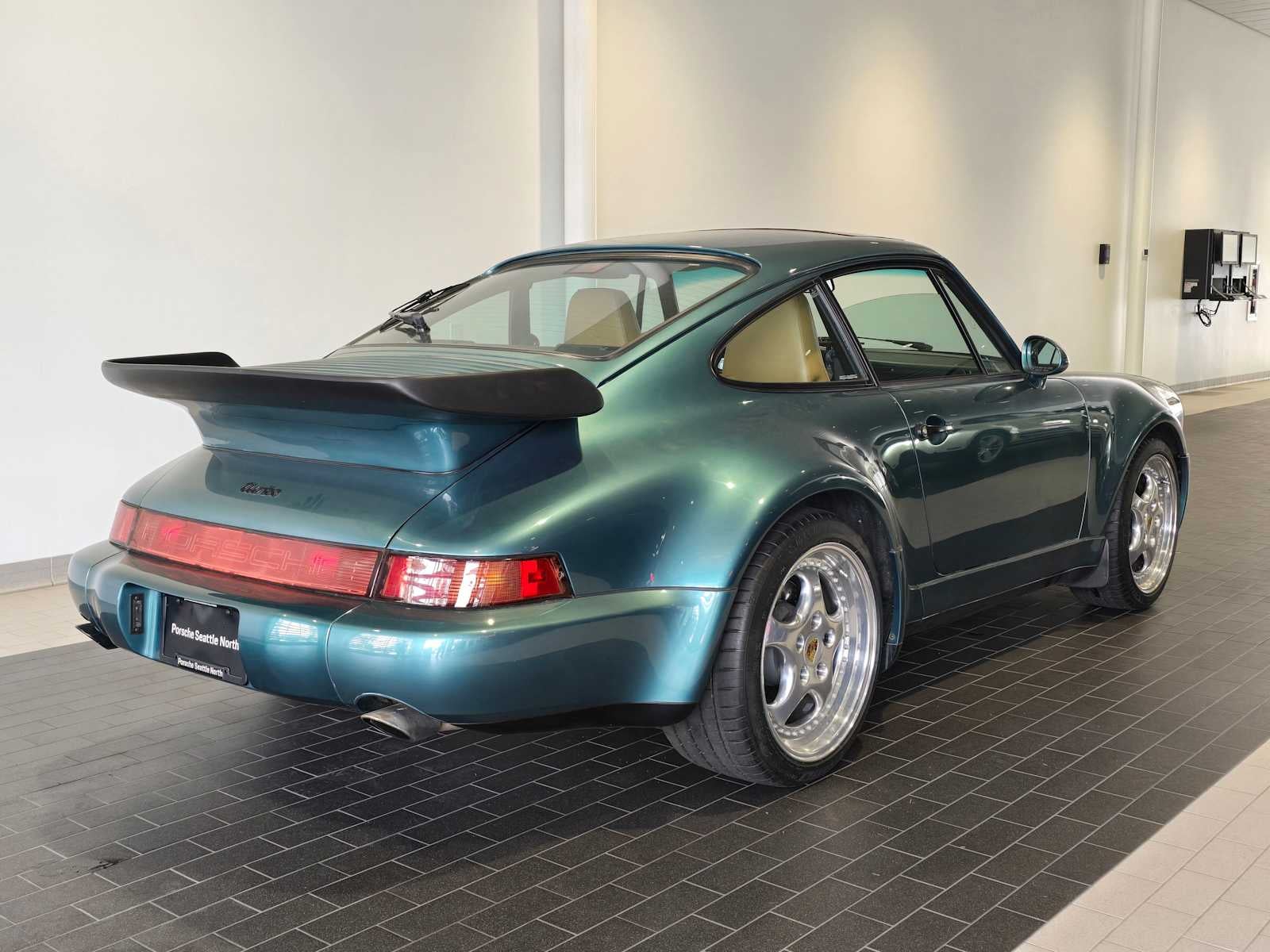 1991 Porsche 911 Turbo Base