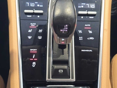 2020 Porsche Panamera Panamera 4