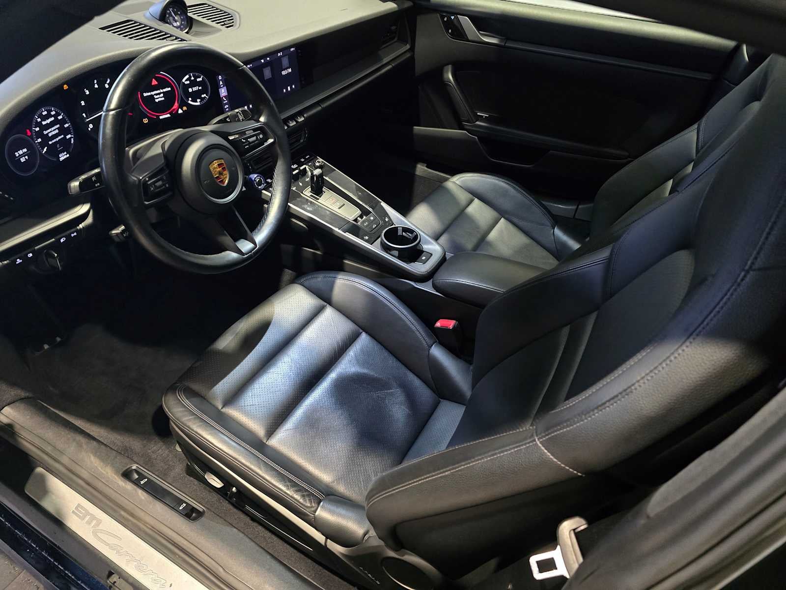 2020 Porsche 911 Carrera