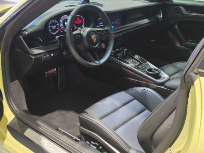 2025 Porsche 911 Carrera