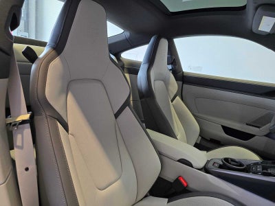 2026 Porsche 911 Carrera