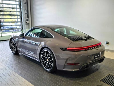 2026 Porsche 911 Carrera
