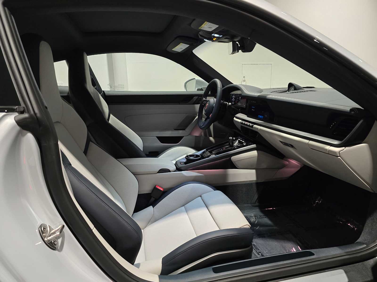 2026 Porsche 911 Carrera