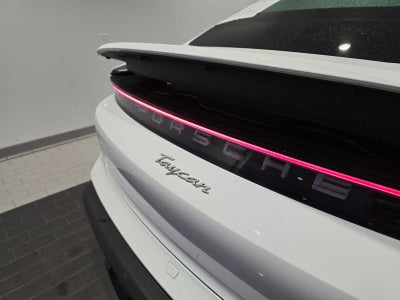 2022 Porsche Taycan Base