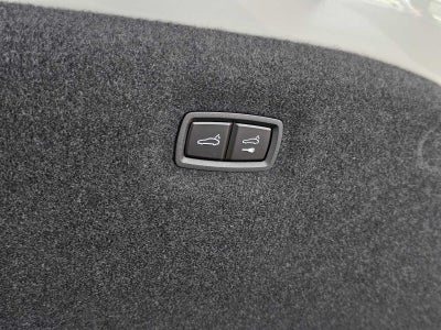 2025 Porsche Taycan 4