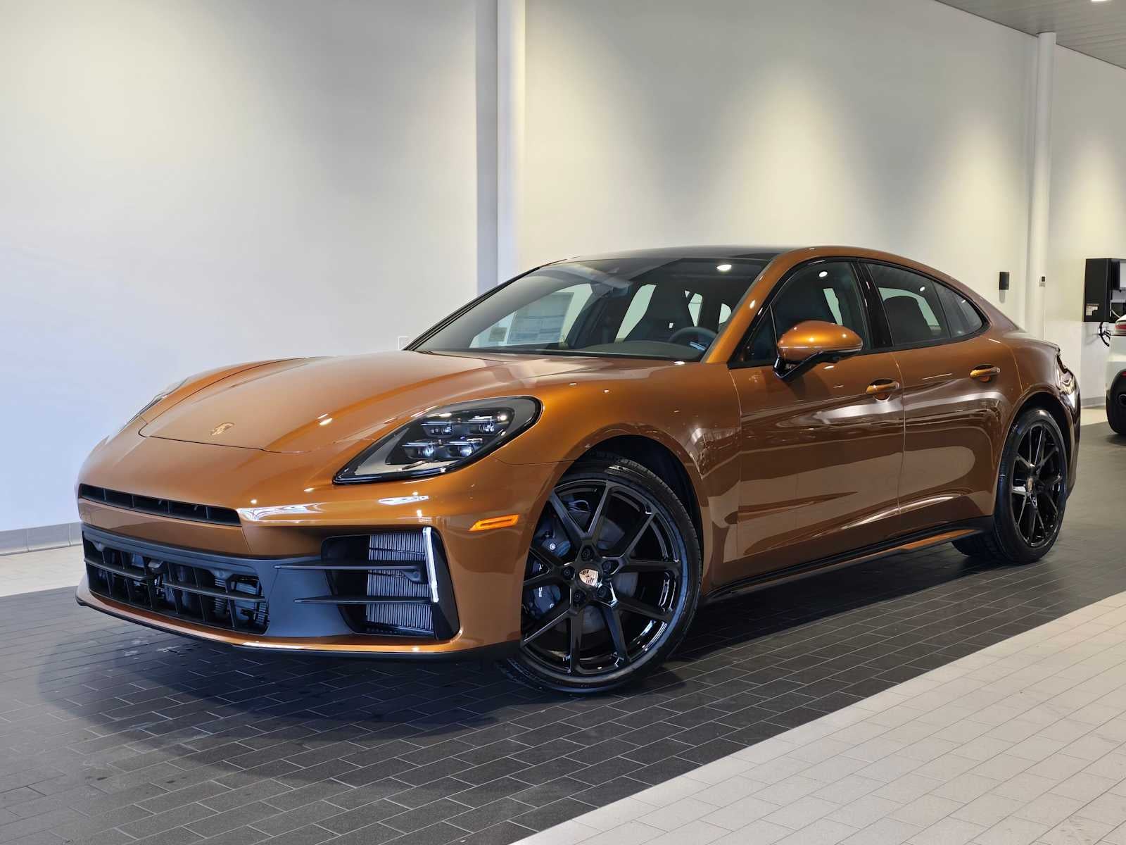 2026 Porsche Panamera 4