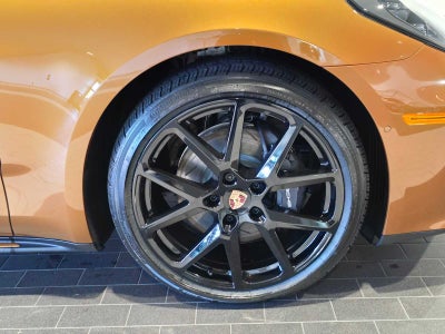 2026 Porsche Panamera 4