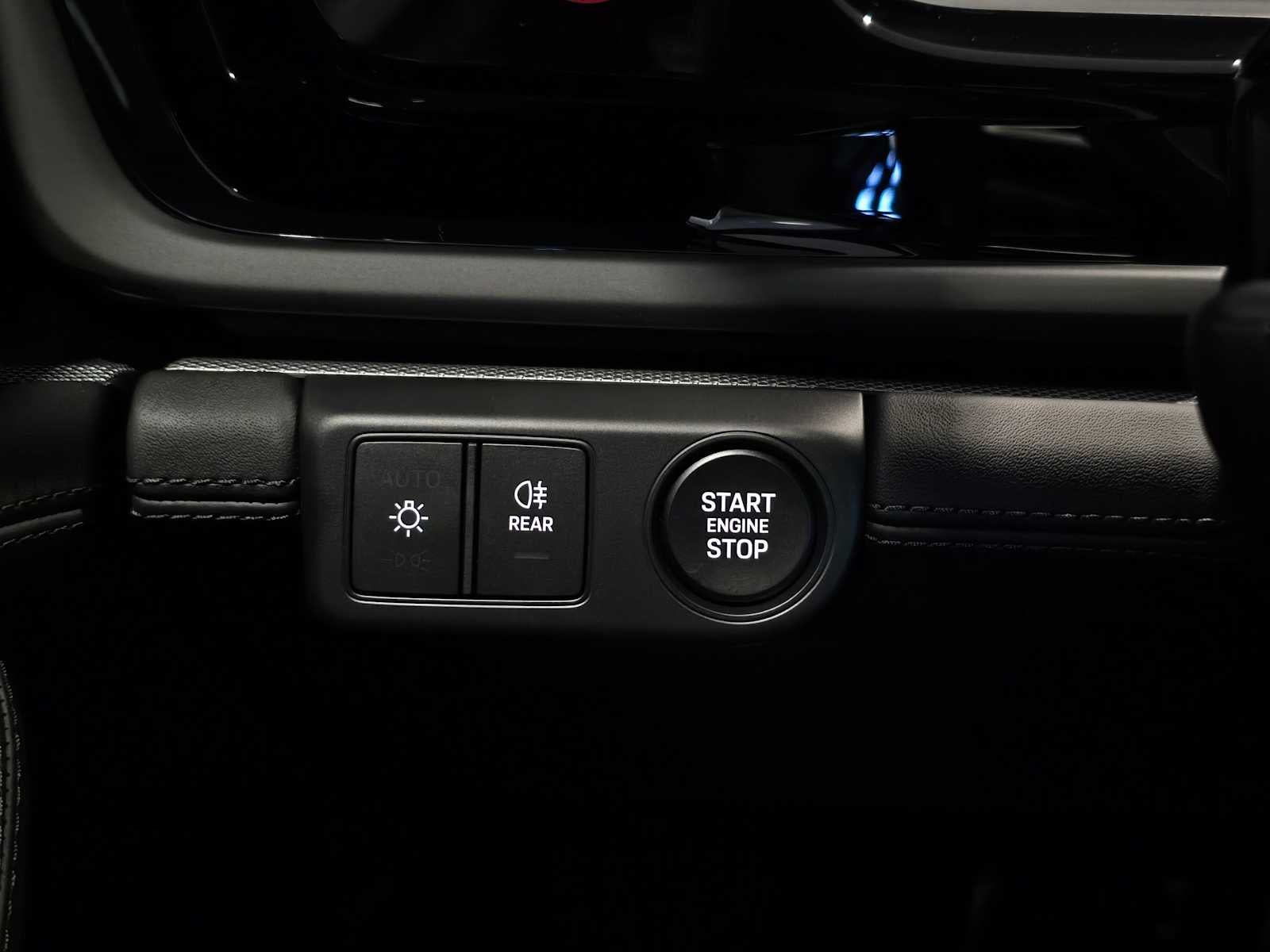 2026 Porsche Panamera 4