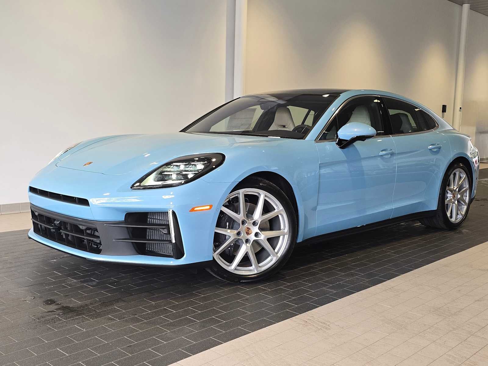 2026 Porsche Panamera