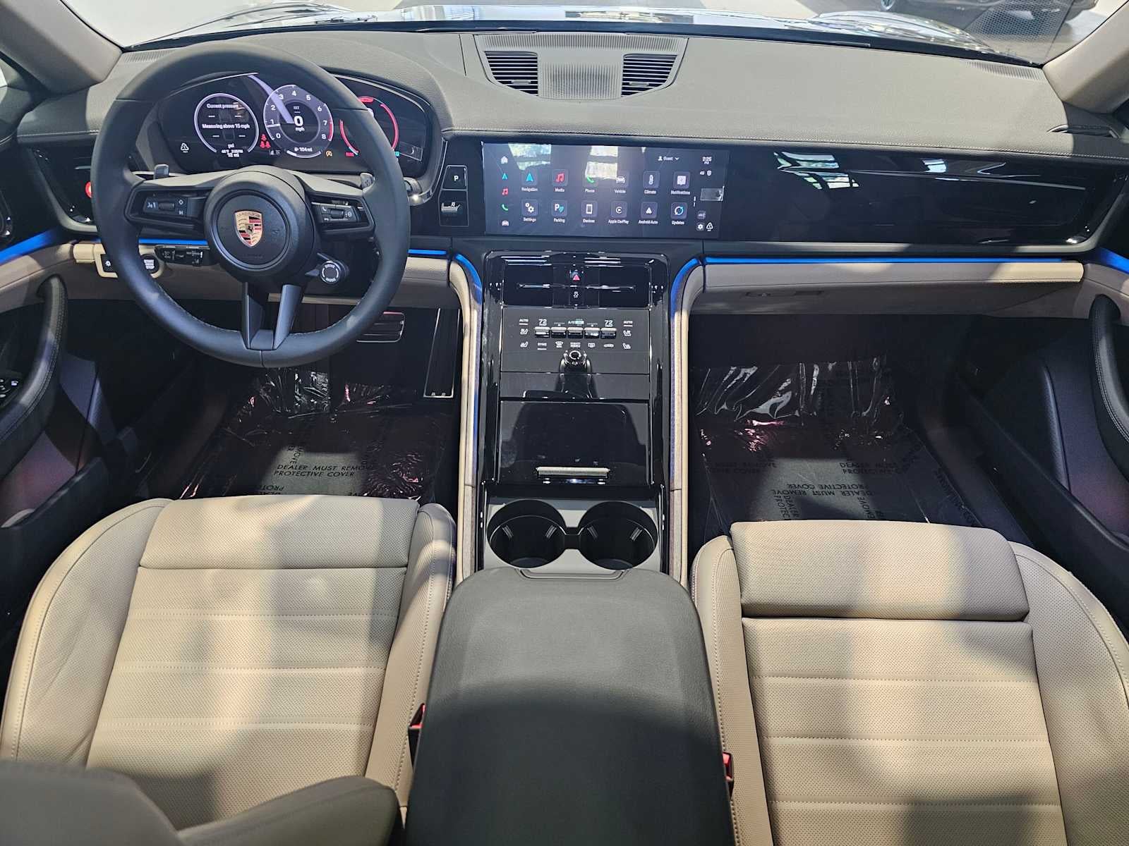 2025 Porsche Panamera 4