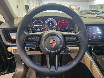 2025 Porsche Panamera 4