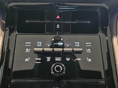 2025 Porsche Panamera 4