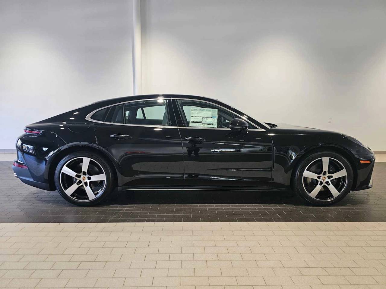 2025 Porsche Panamera Panamera 4