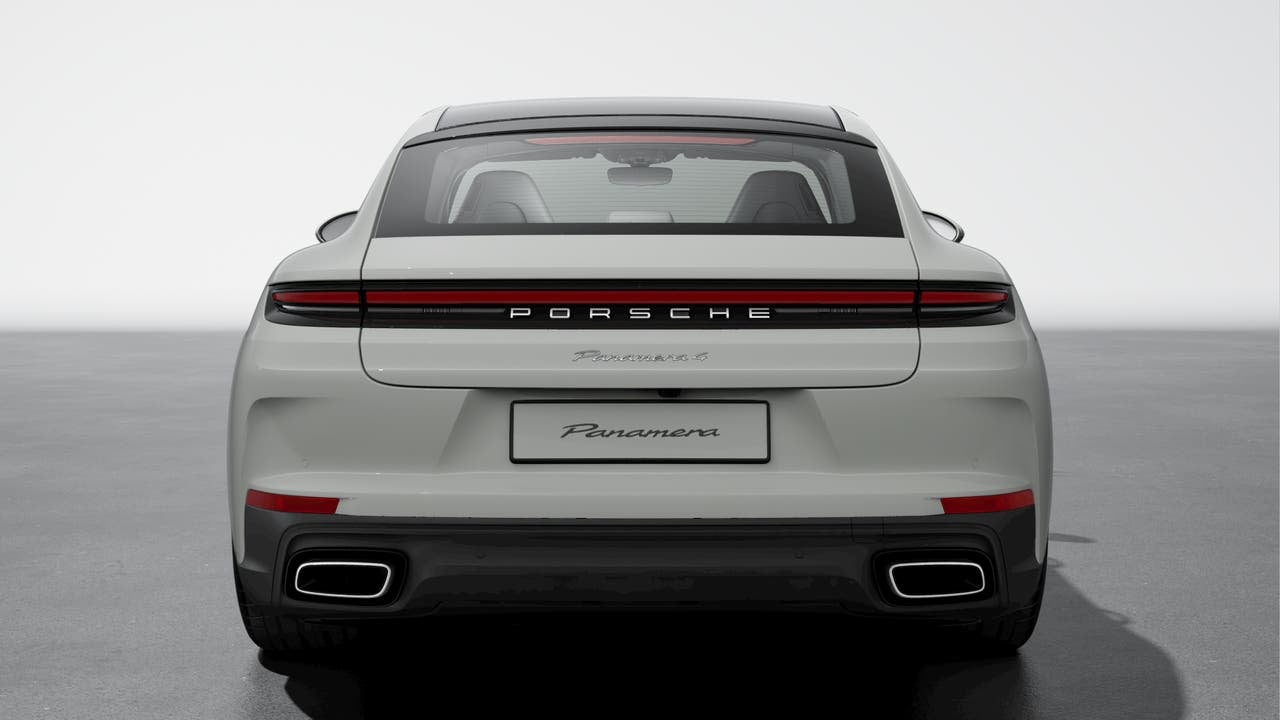 2025 Porsche Panamera Panamera 4