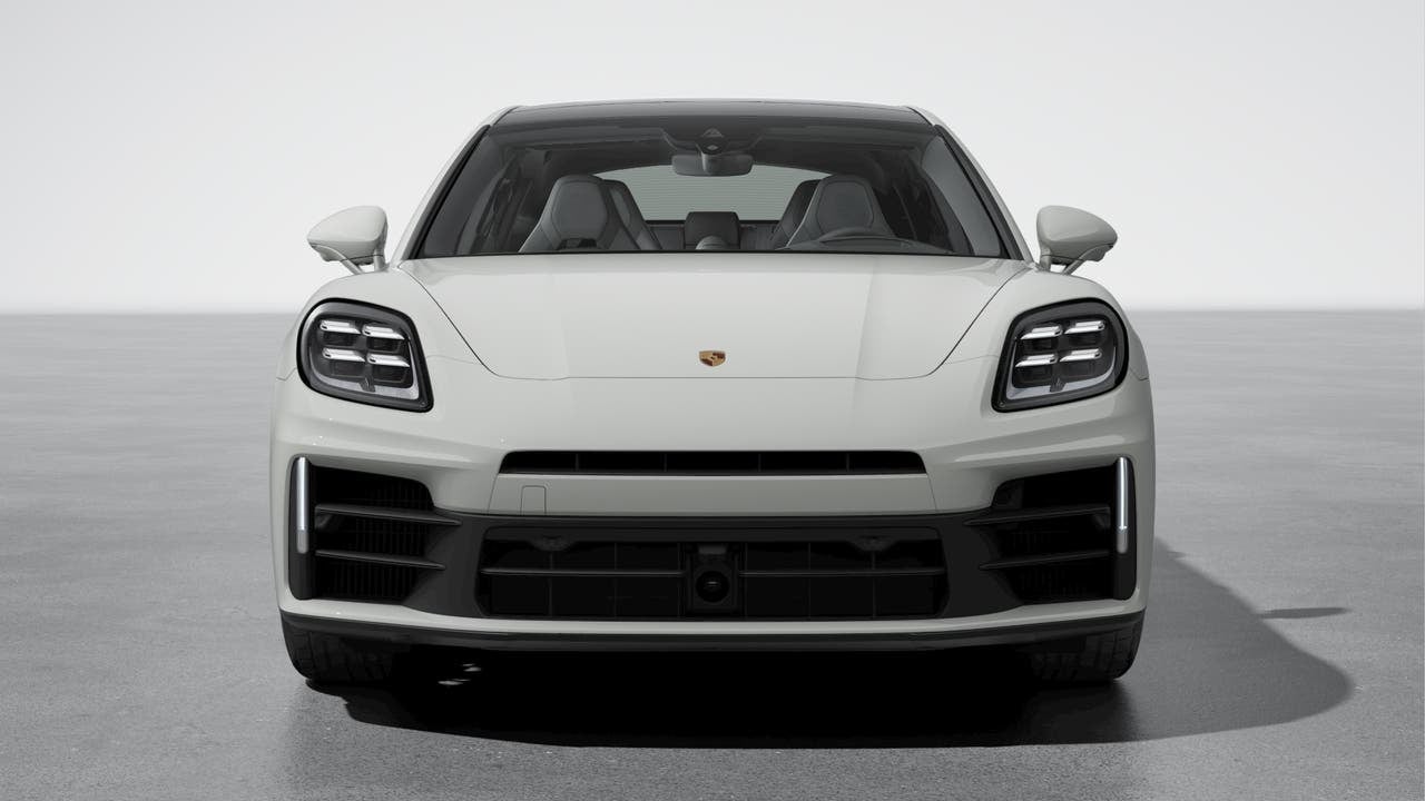2025 Porsche Panamera Panamera 4