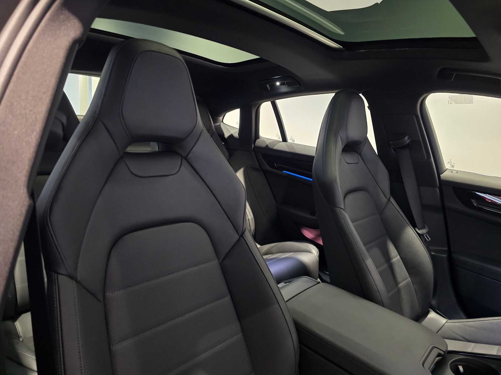 2026 Porsche Panamera Base