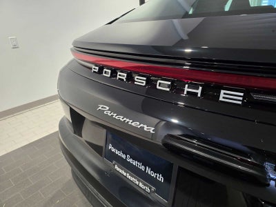 2026 Porsche Panamera Base
