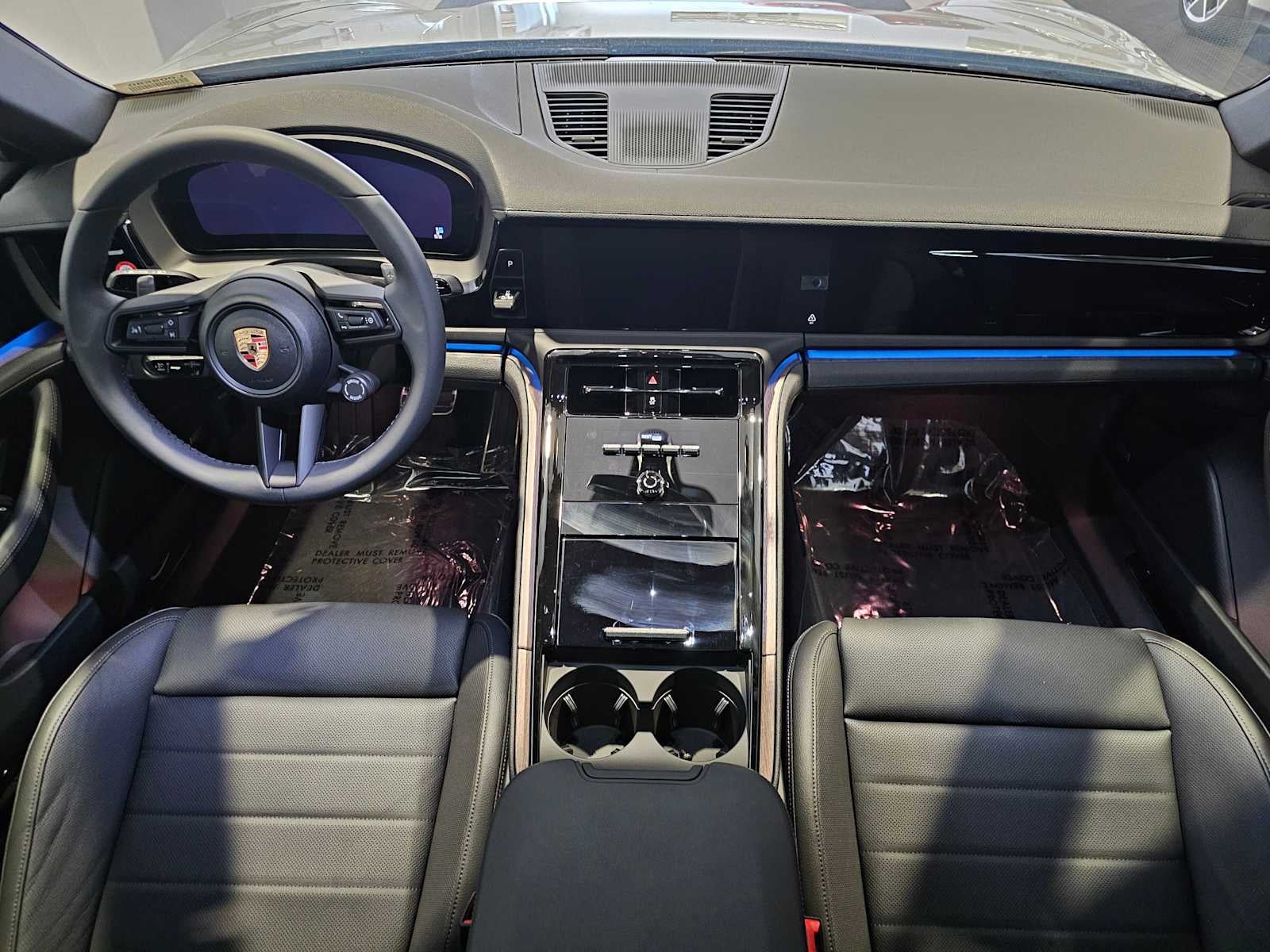 2025 Porsche Panamera 4