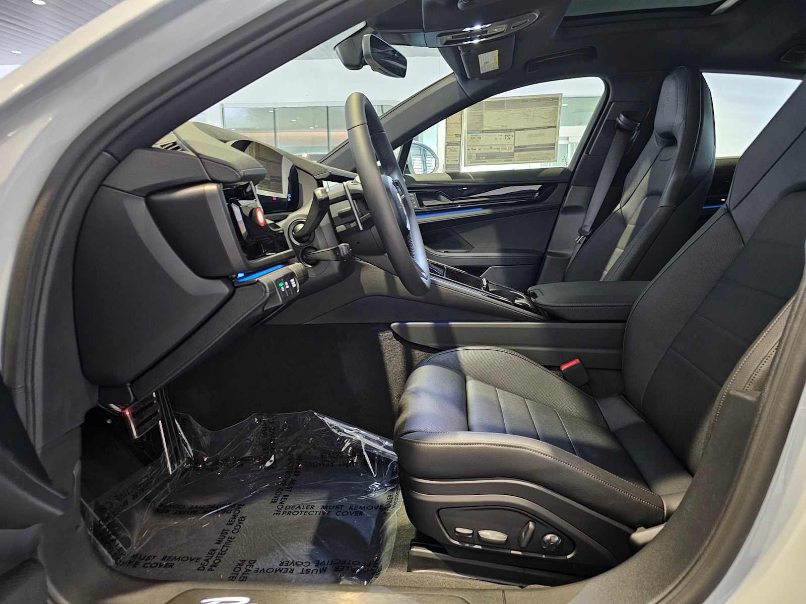 2025 Porsche Panamera 4